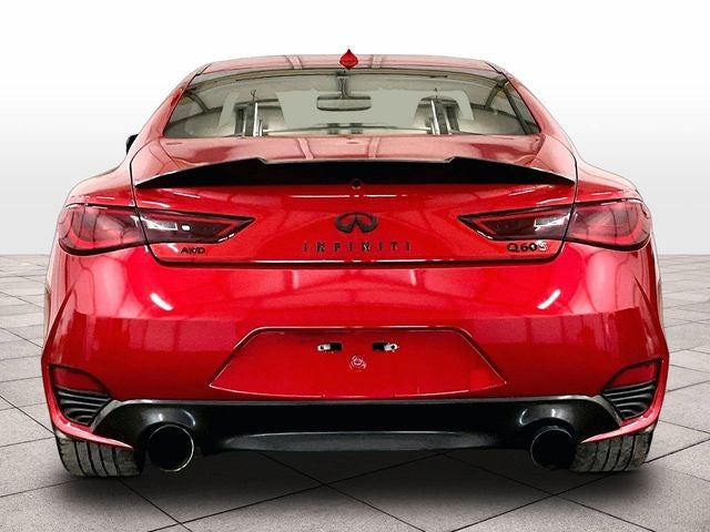 2018 INFINITI Q60 Red Sport 400