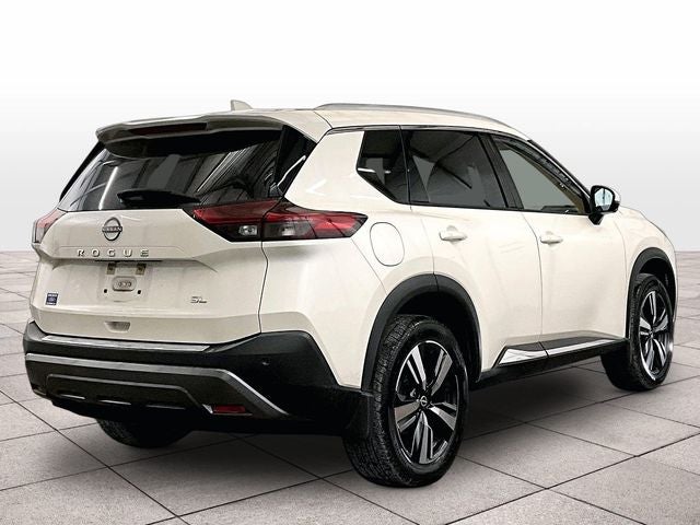 2022 Nissan Rogue SL