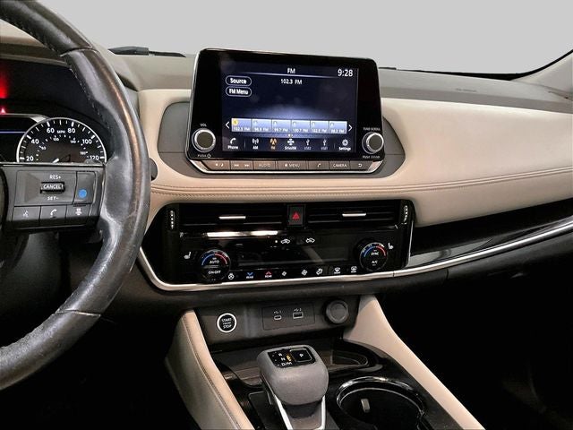 2022 Nissan Rogue SL