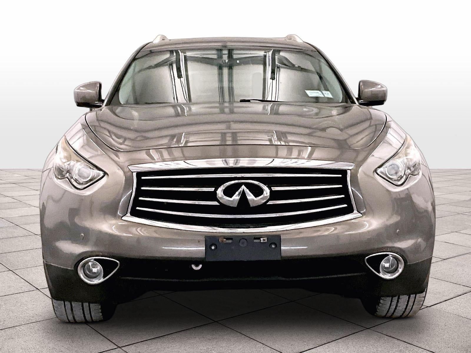 2016 INFINITI QX70 Base