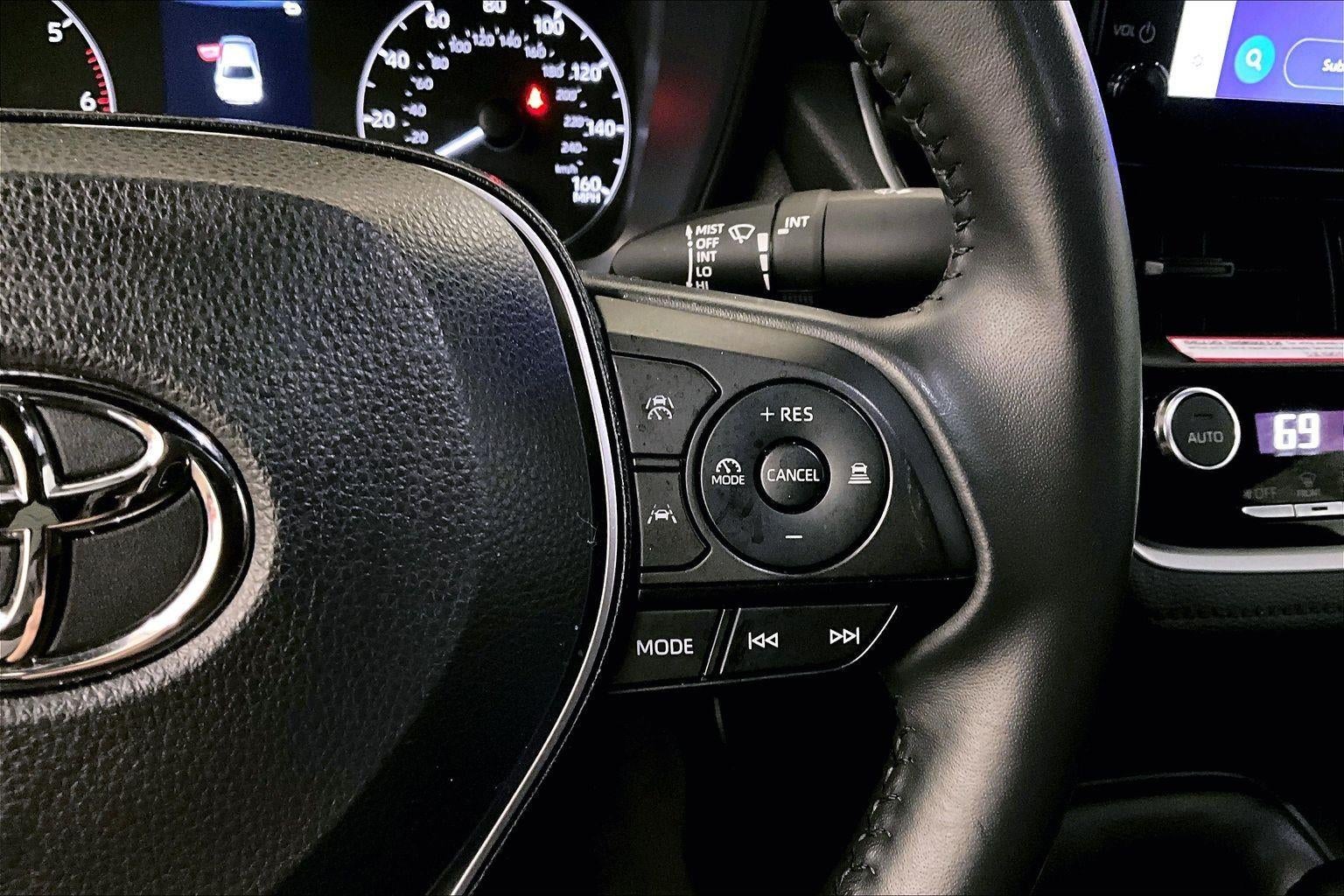 2024 Toyota Corolla Hybrid SE