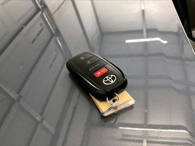 2025 Toyota Corolla Hybrid SE