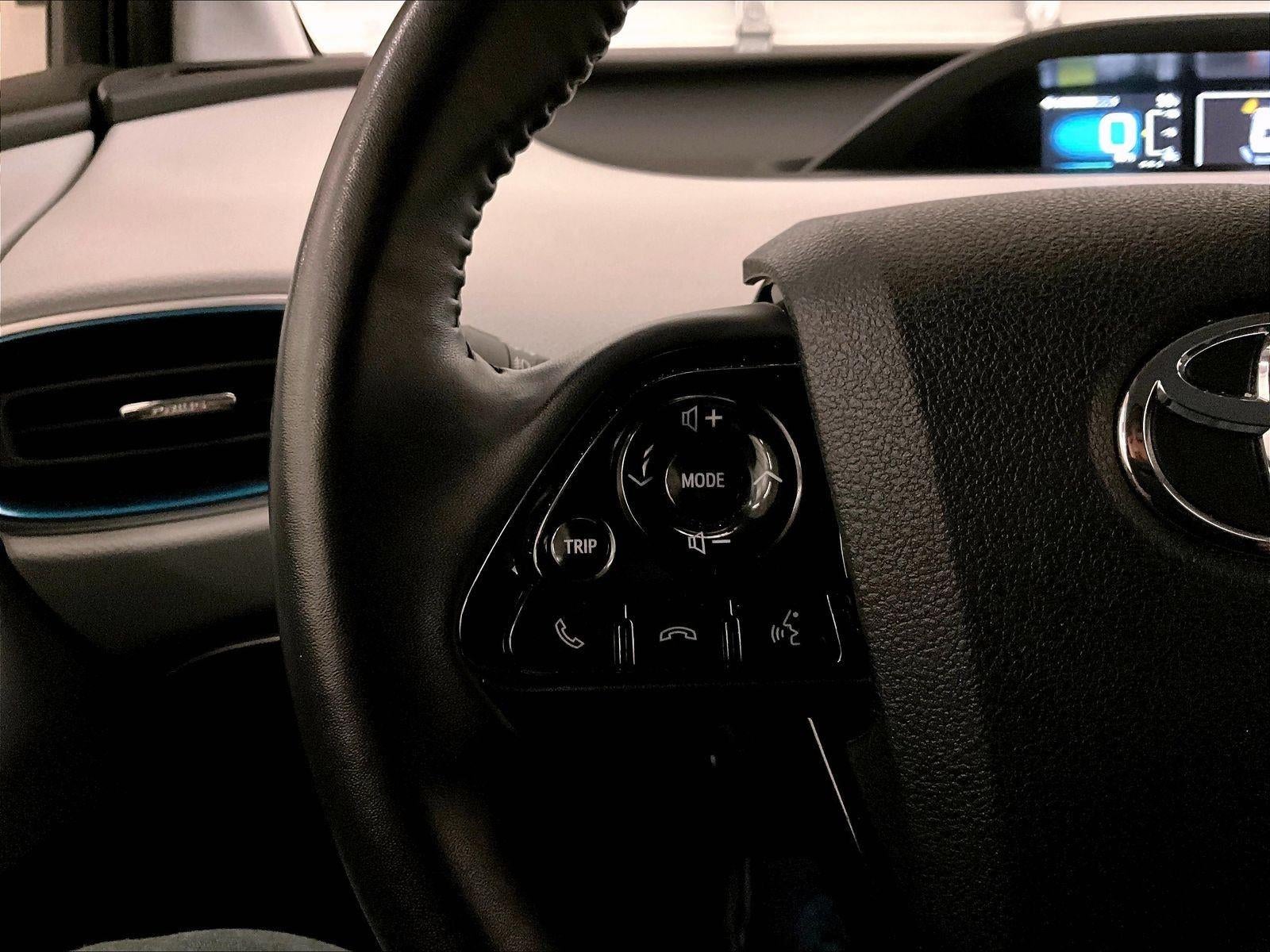 2020 Toyota Prius XLE AWD-e