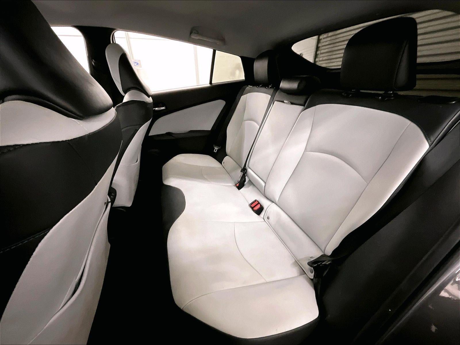 2020 Toyota Prius XLE AWD-e