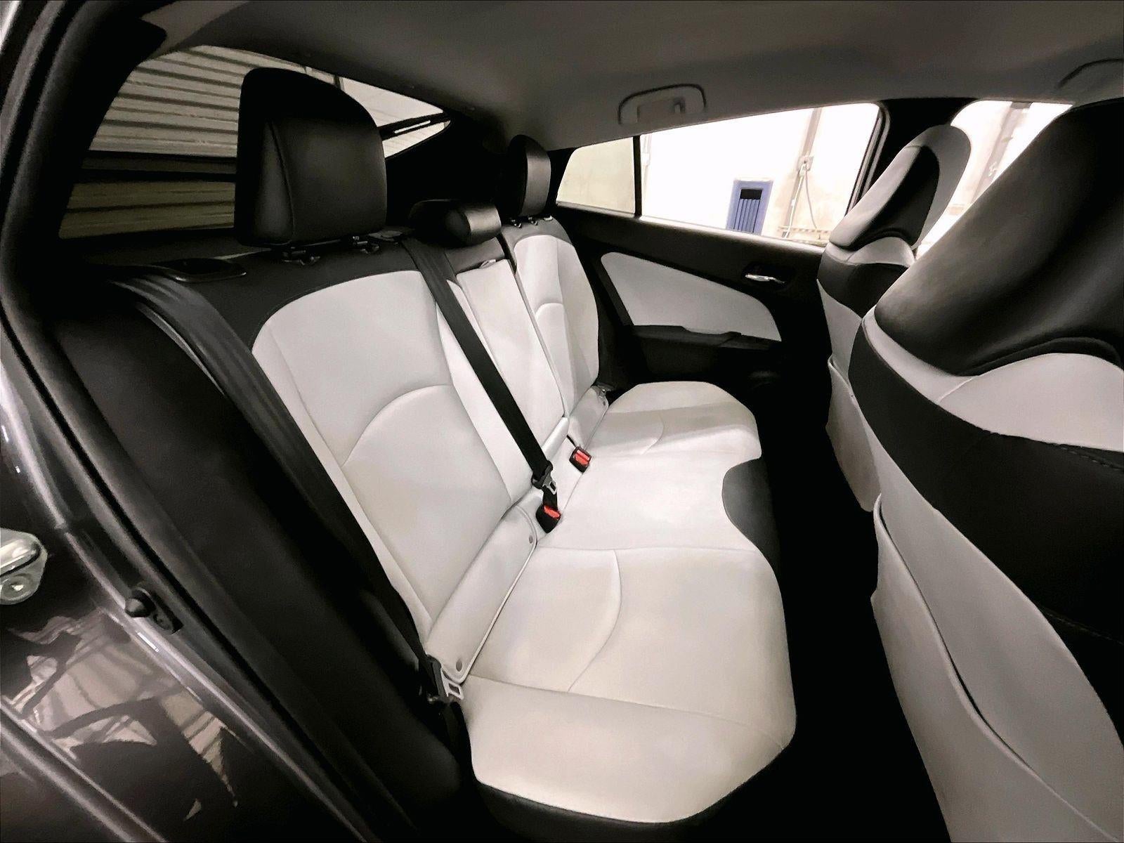 2020 Toyota Prius XLE AWD-e