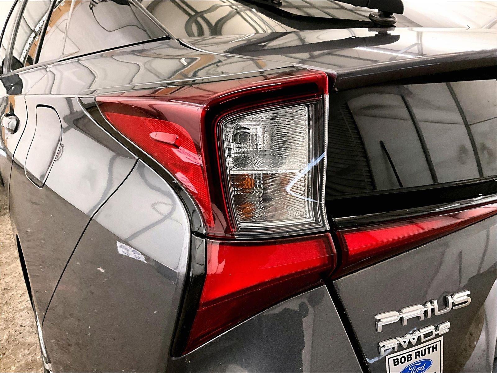 2020 Toyota Prius XLE AWD-e