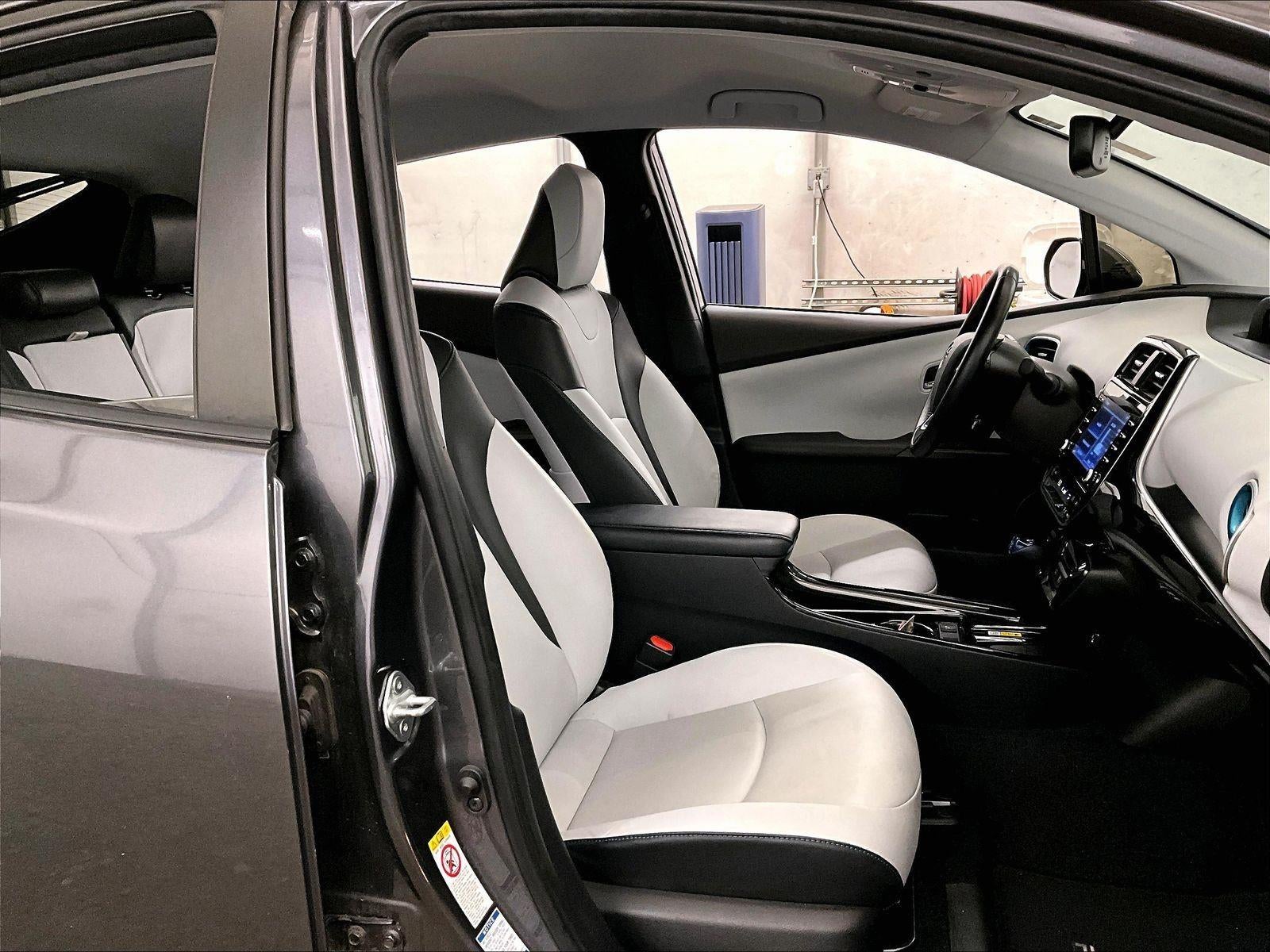 2020 Toyota Prius XLE AWD-e