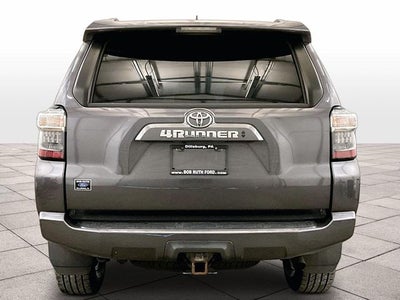 2022 Toyota 4Runner SR5