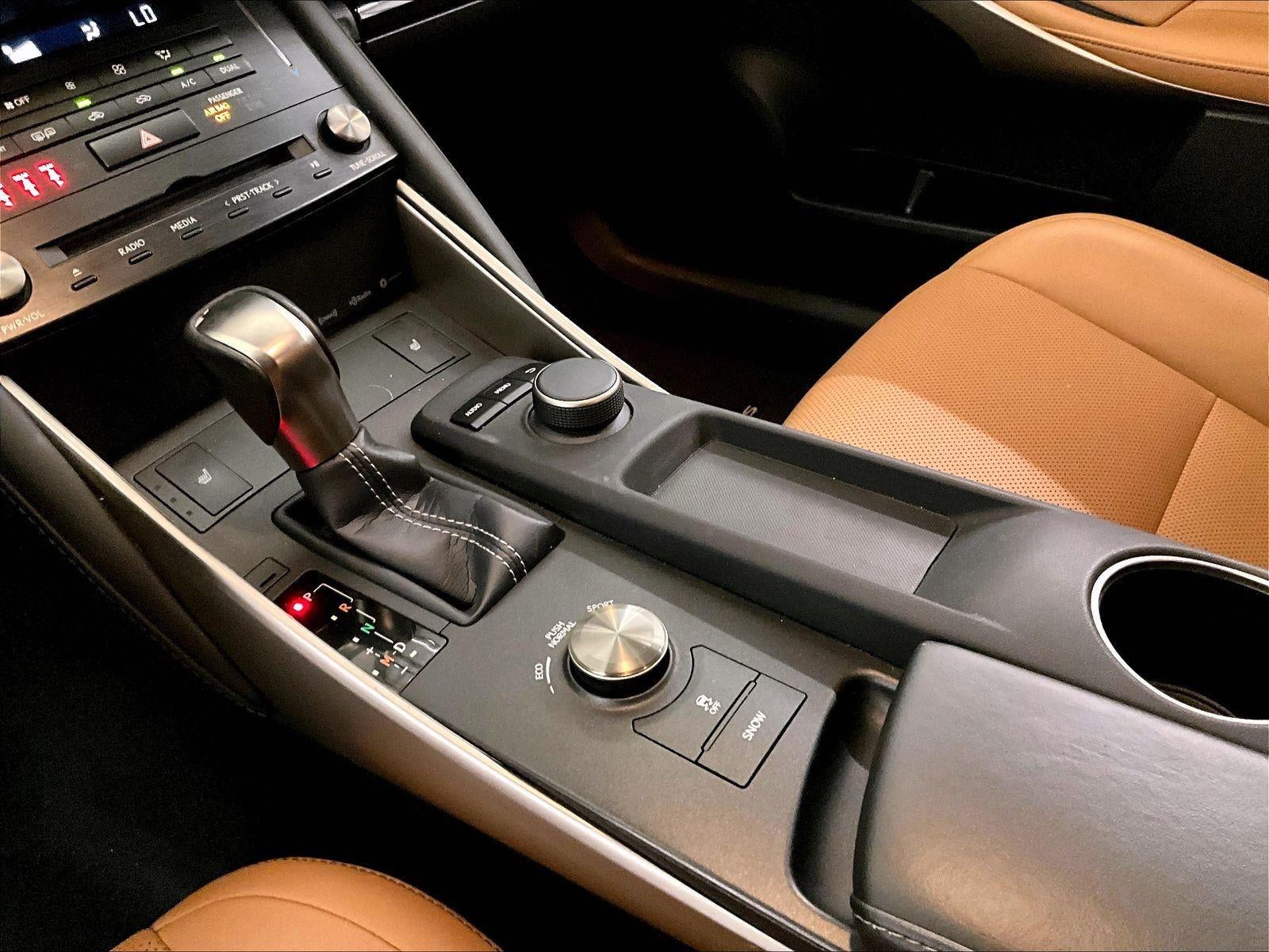 2018 Lexus IS IS 300