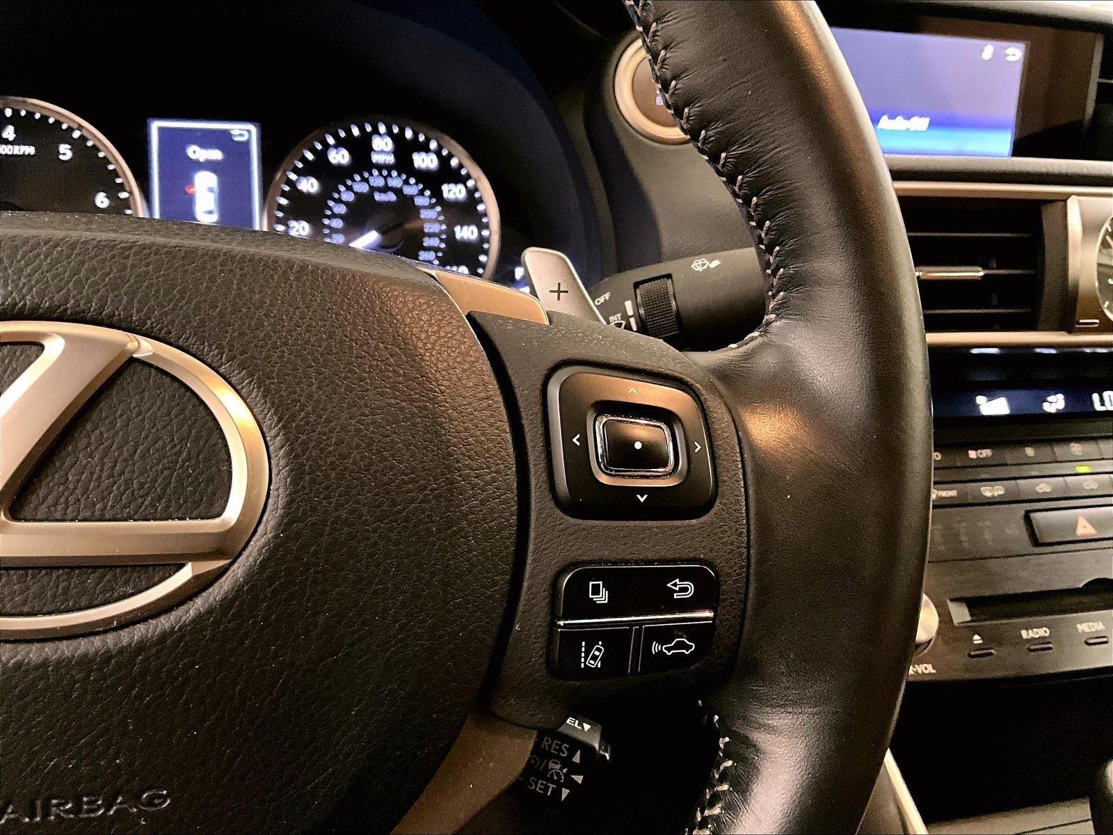 2018 Lexus IS IS 300