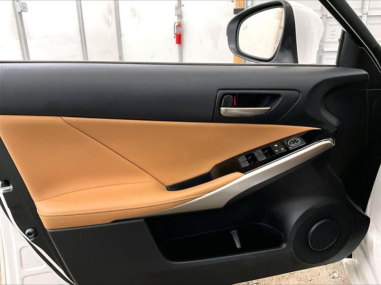 2018 Lexus IS IS 300