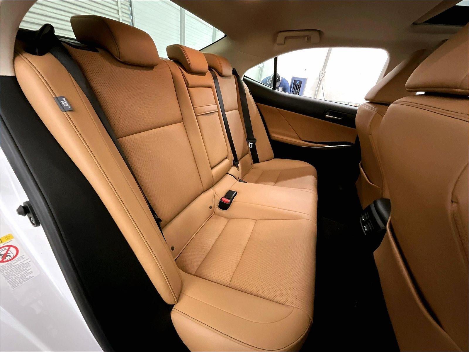 2018 Lexus IS IS 300