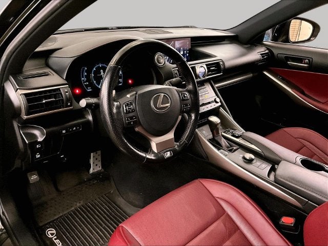 2017 Lexus IS 300