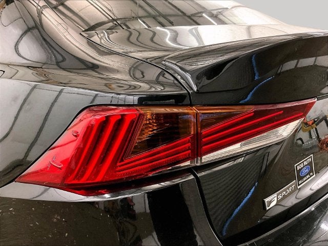 2017 Lexus IS 300