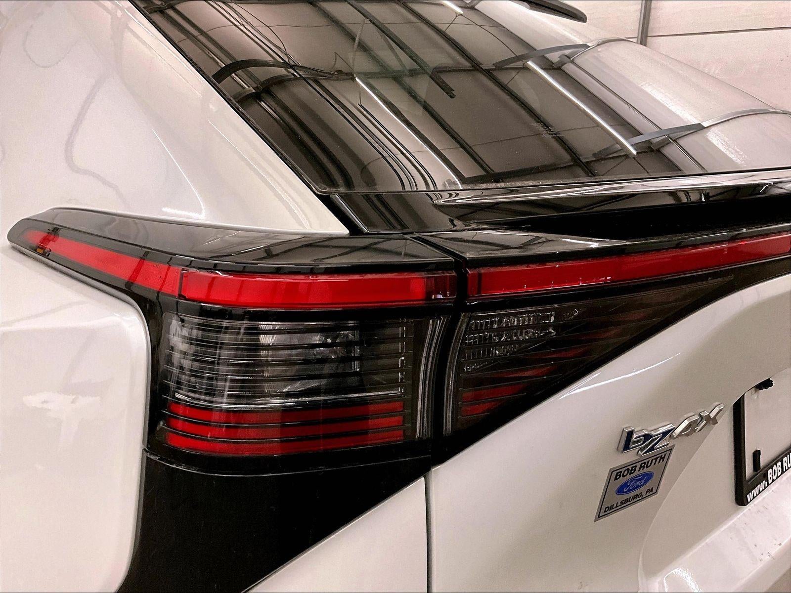 2024 Toyota bZ4X XLE