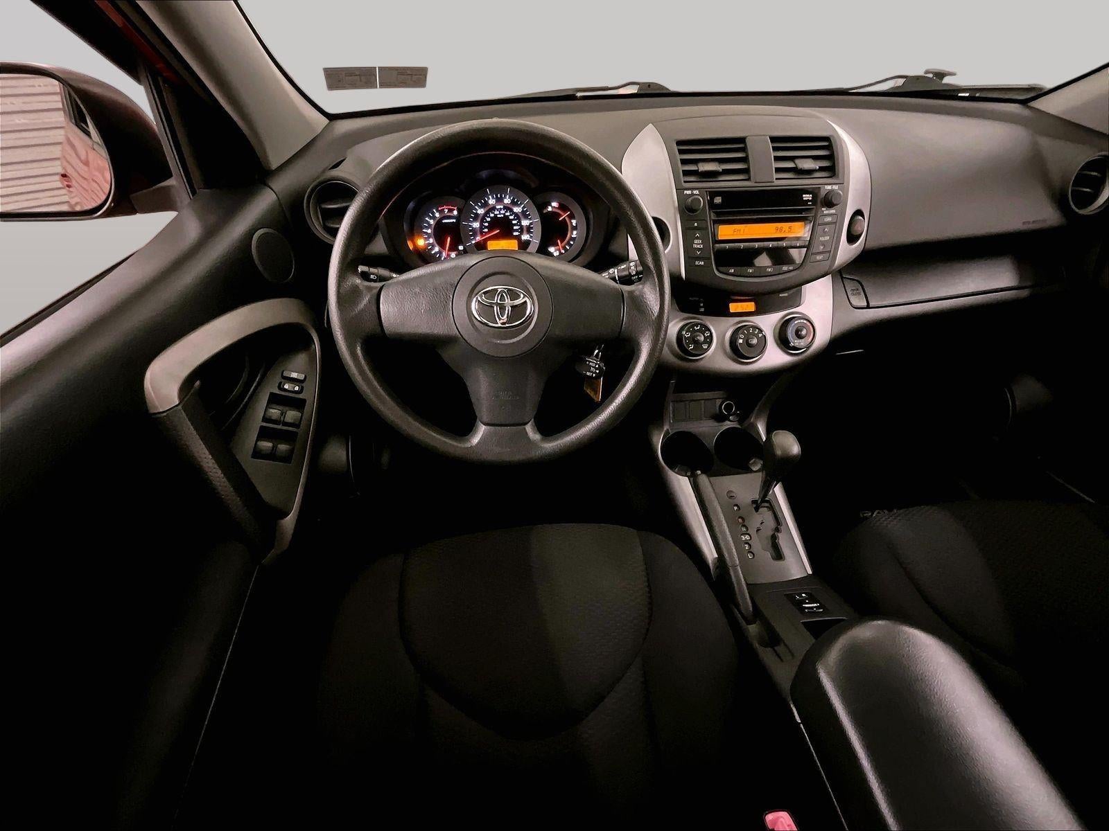 2007 Toyota RAV4 Sport