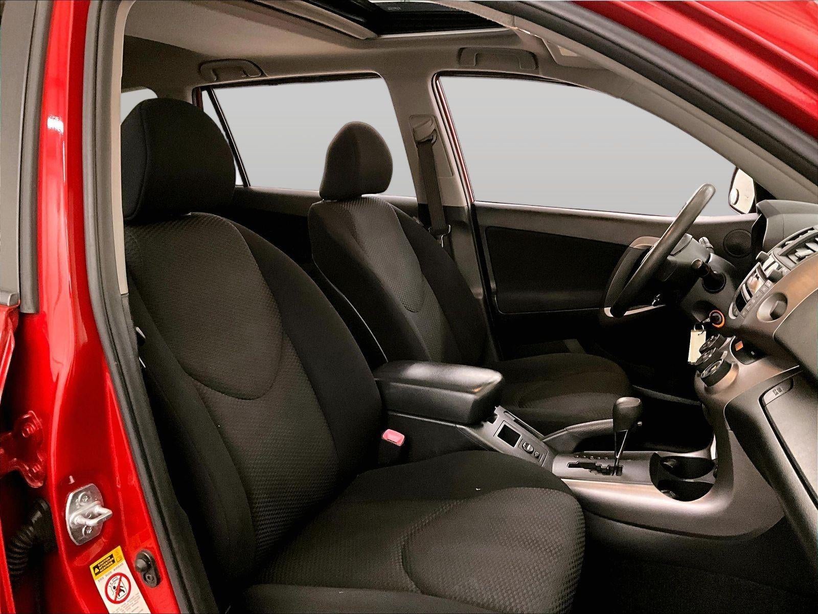 2007 Toyota RAV4 Sport