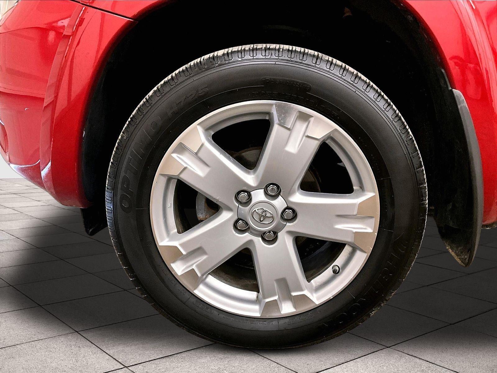 2007 Toyota RAV4 Sport