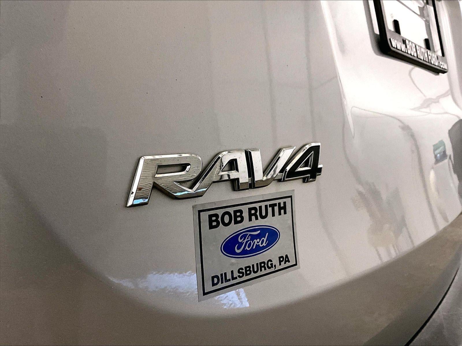 2014 Toyota RAV4 LE