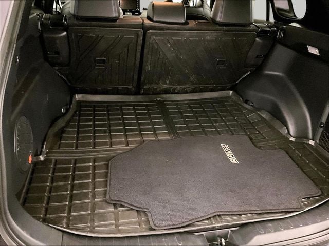2019 Toyota RAV4 Hybrid XSE