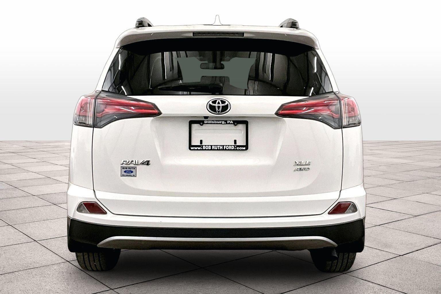 2017 Toyota RAV4 XLE
