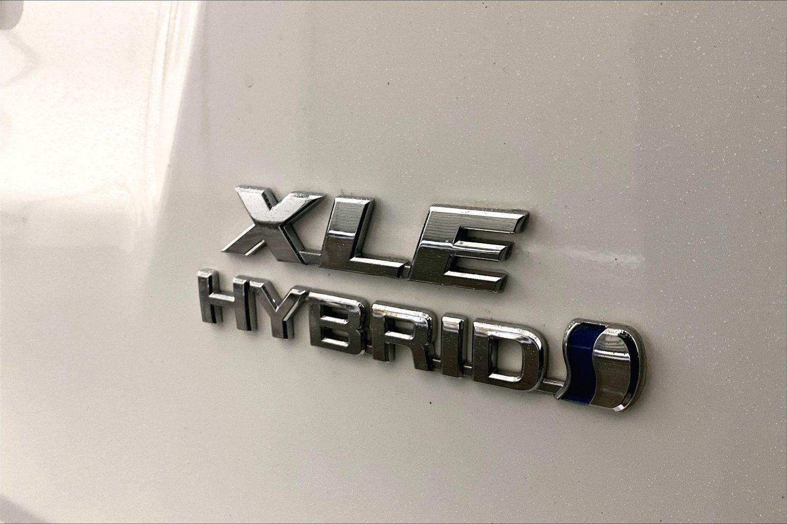2018 Toyota RAV4 Hybrid XLE