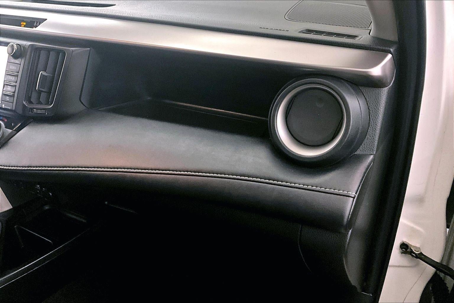 2018 Toyota RAV4 Hybrid XLE