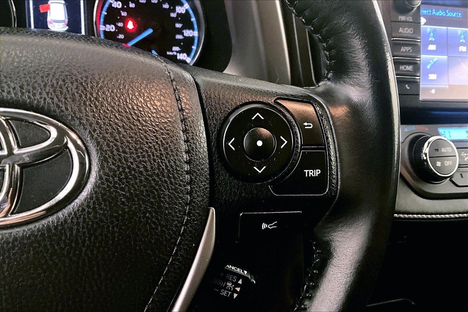 2018 Toyota RAV4 Hybrid XLE