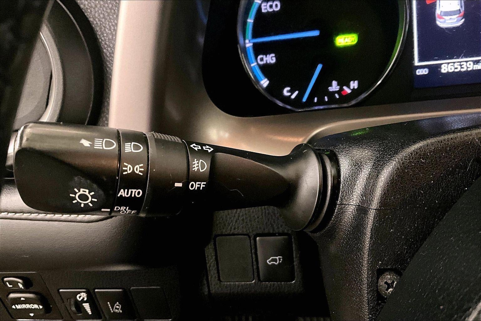 2018 Toyota RAV4 Hybrid XLE