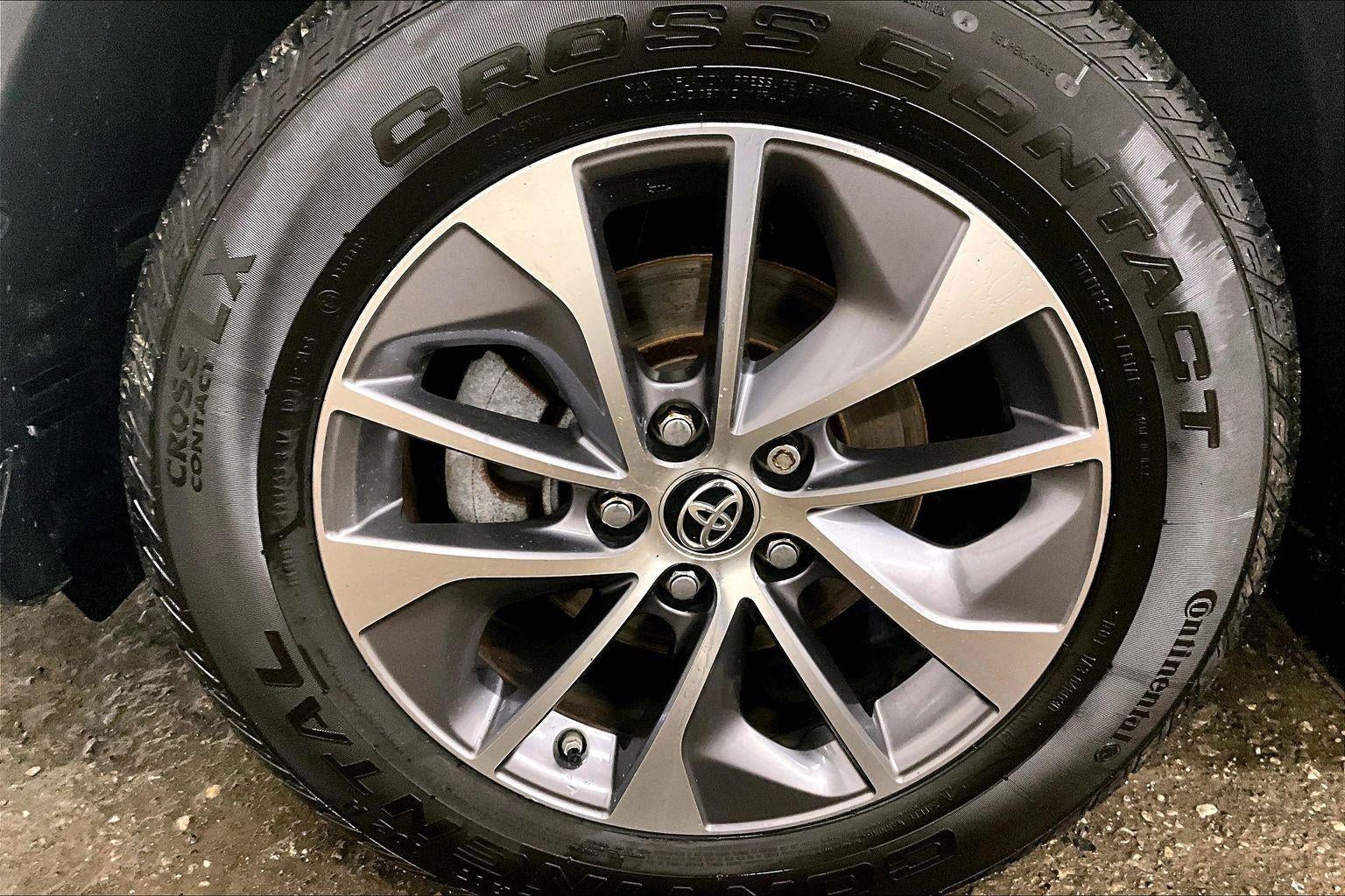 2018 Toyota RAV4 Hybrid XLE