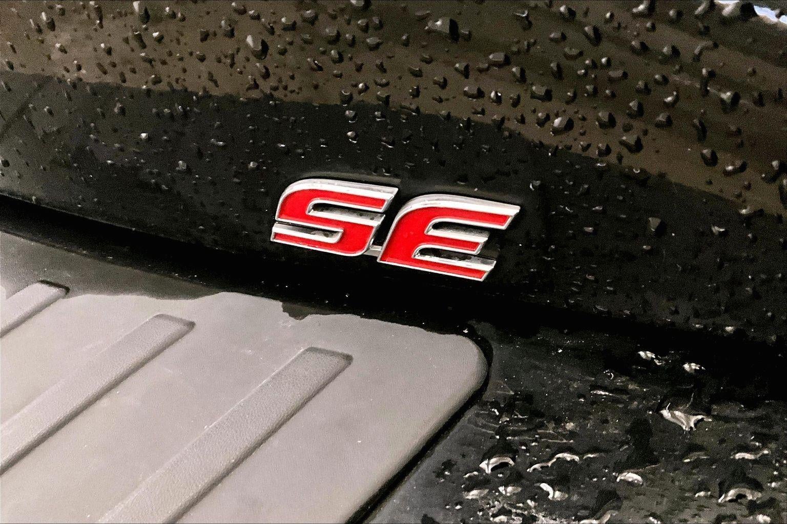 2019 Toyota Corolla Hatchback SE