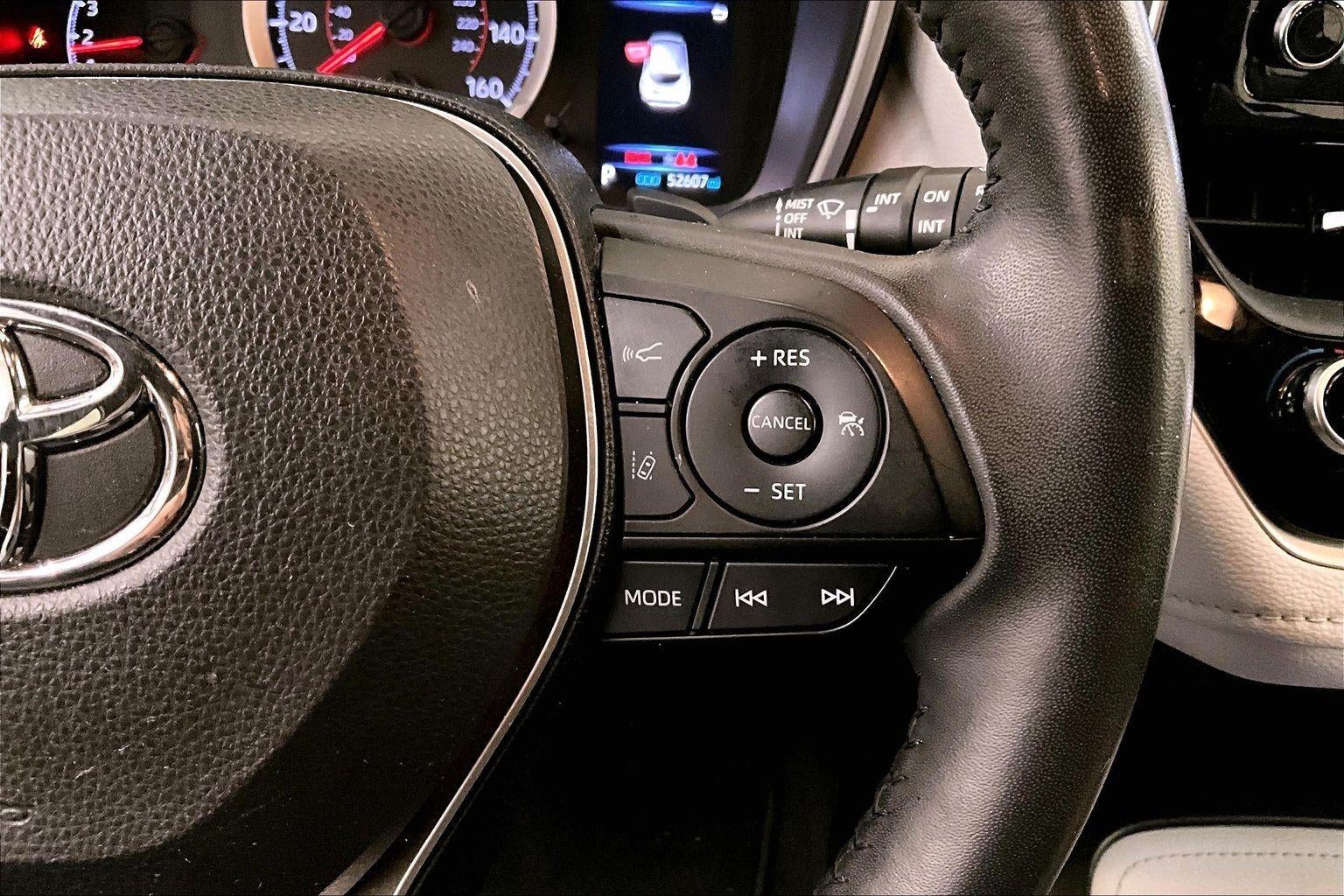 2019 Toyota Corolla Hatchback SE