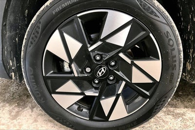 2025 Hyundai Kona SEL Convenience