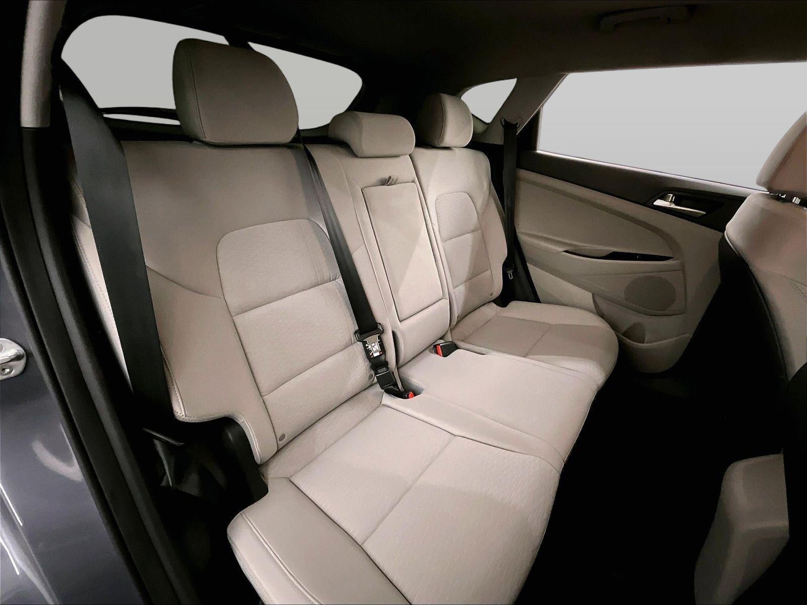 2021 Hyundai Tucson SE