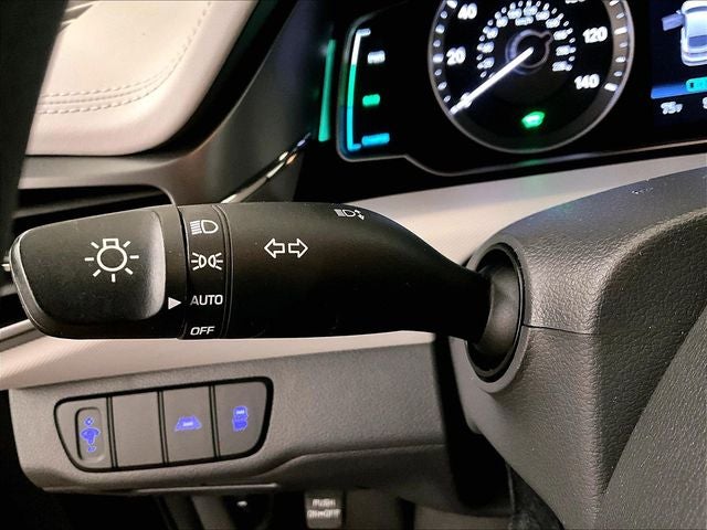 2020 Hyundai Ioniq Hybrid Blue