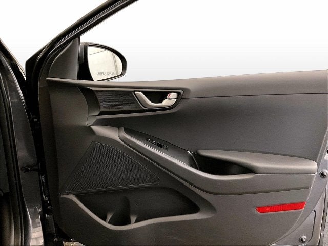 2019 Hyundai Ioniq Plug-In Hybrid Hatchback