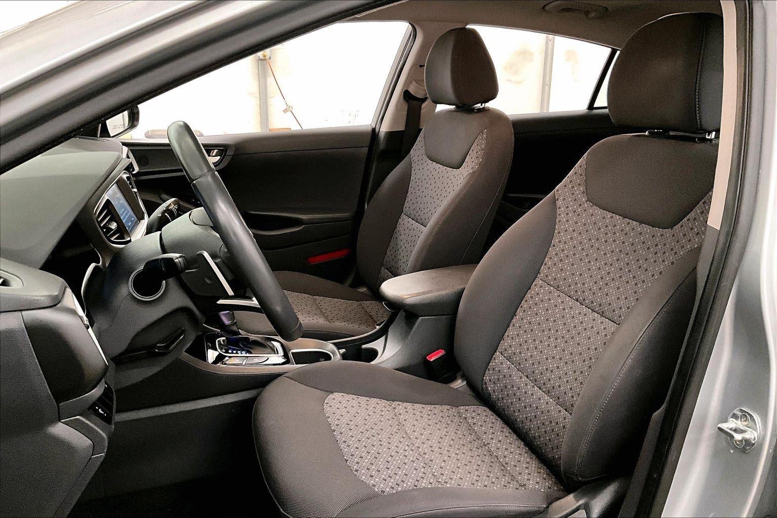 2019 Hyundai Ioniq Plug-In Hybrid Base