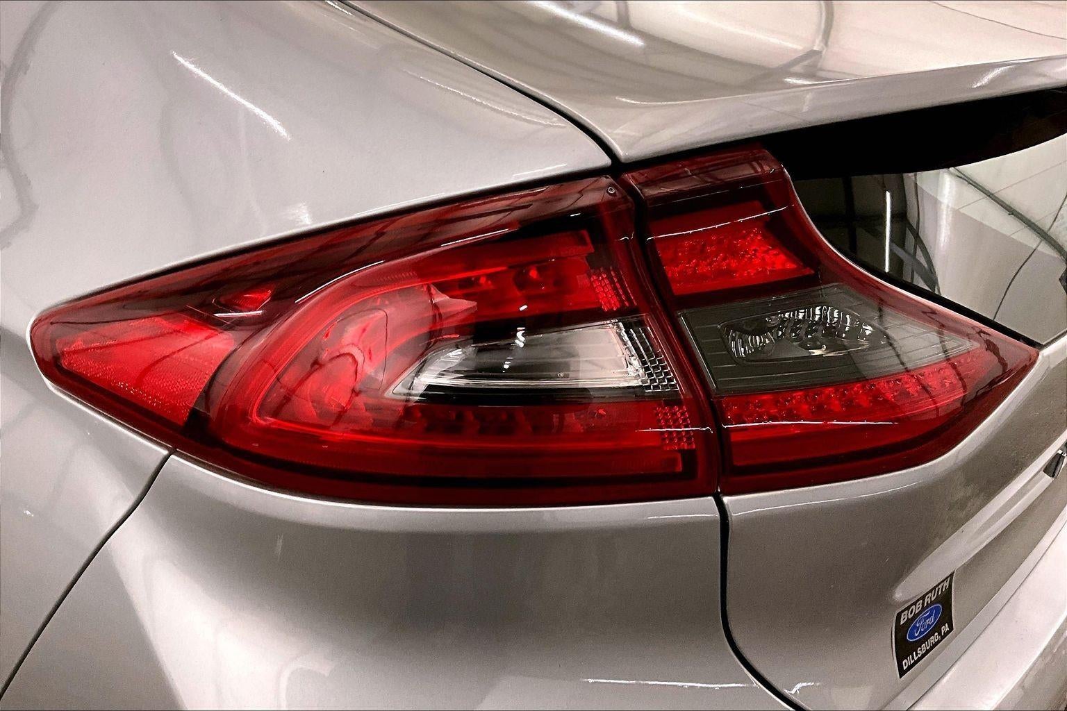 2019 Hyundai Ioniq Plug-In Hybrid Base