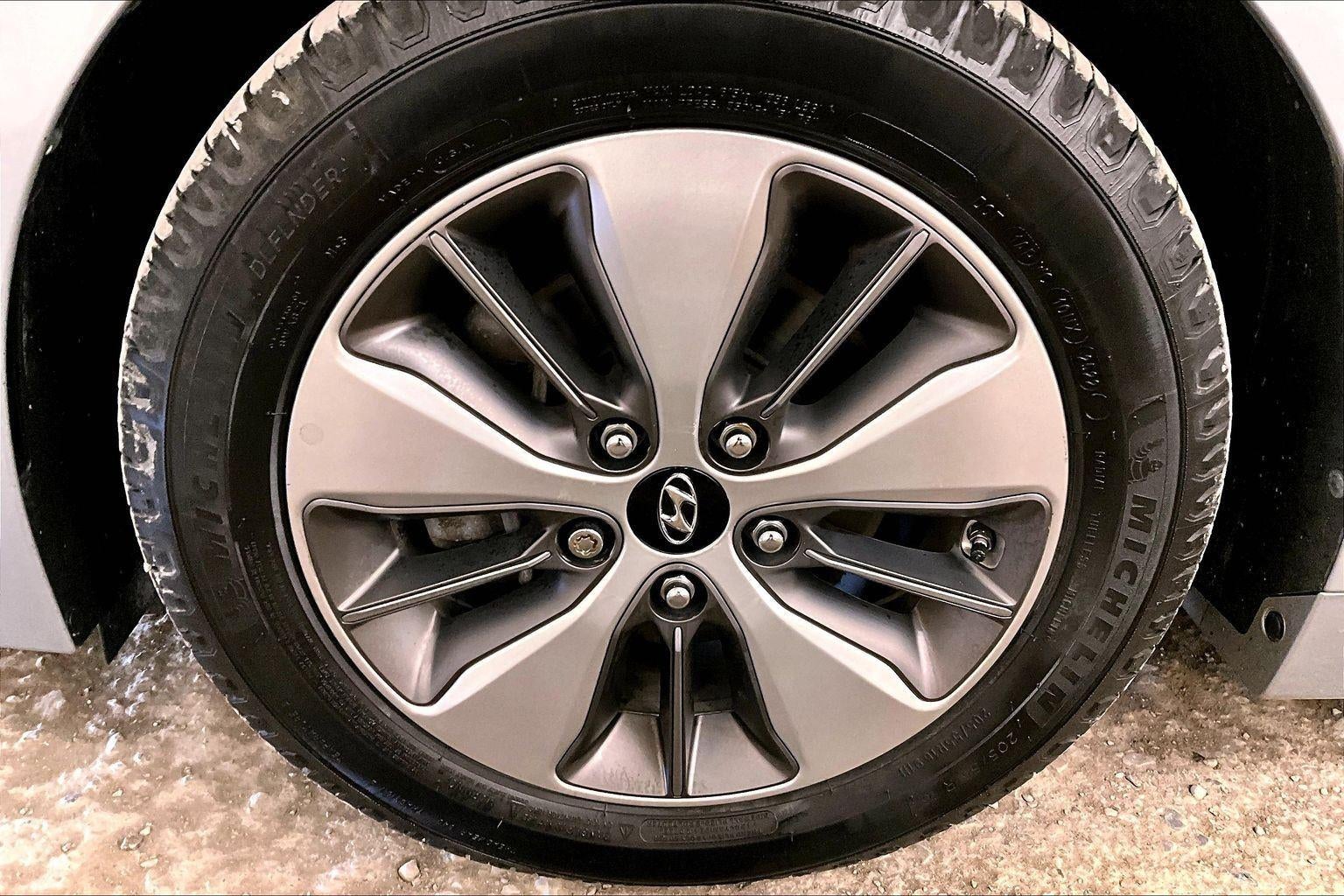 2019 Hyundai Ioniq Plug-In Hybrid Base