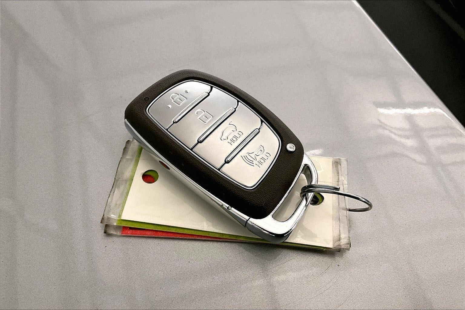 2019 Hyundai Ioniq Plug-In Hybrid Base