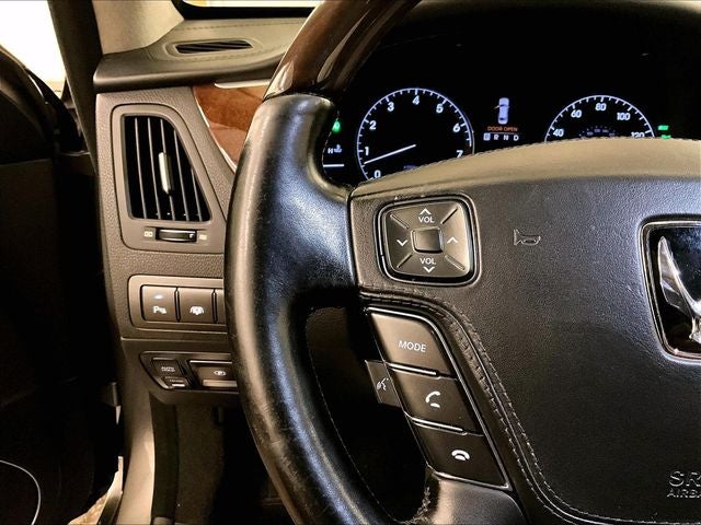 2012 Hyundai Equus Signature