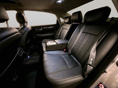 2012 Hyundai Equus Signature
