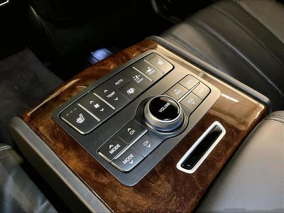 2012 Hyundai Equus Signature