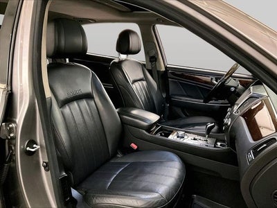 2012 Hyundai Equus Signature