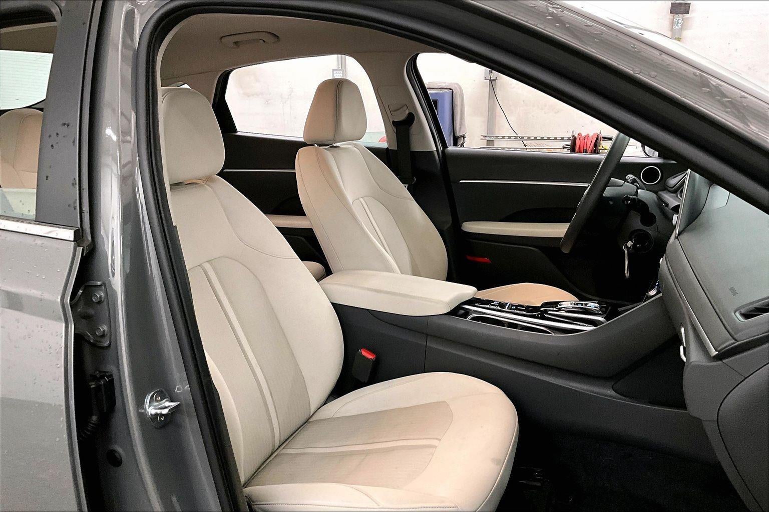 2023 Hyundai Sonata SE