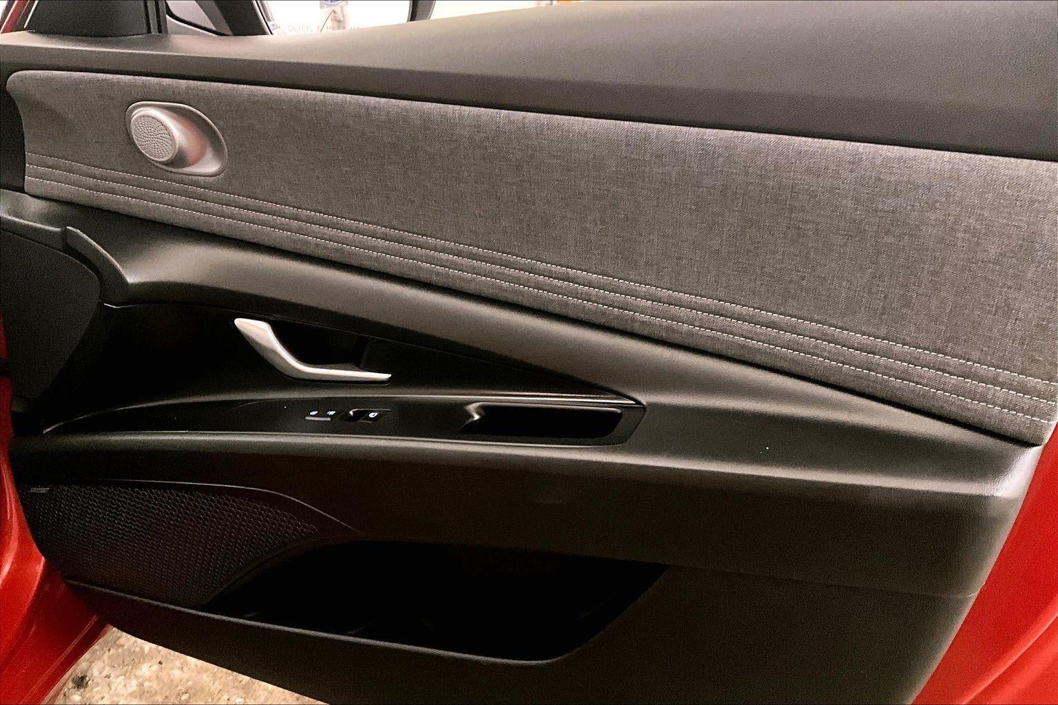 2021 Hyundai Elantra Limited