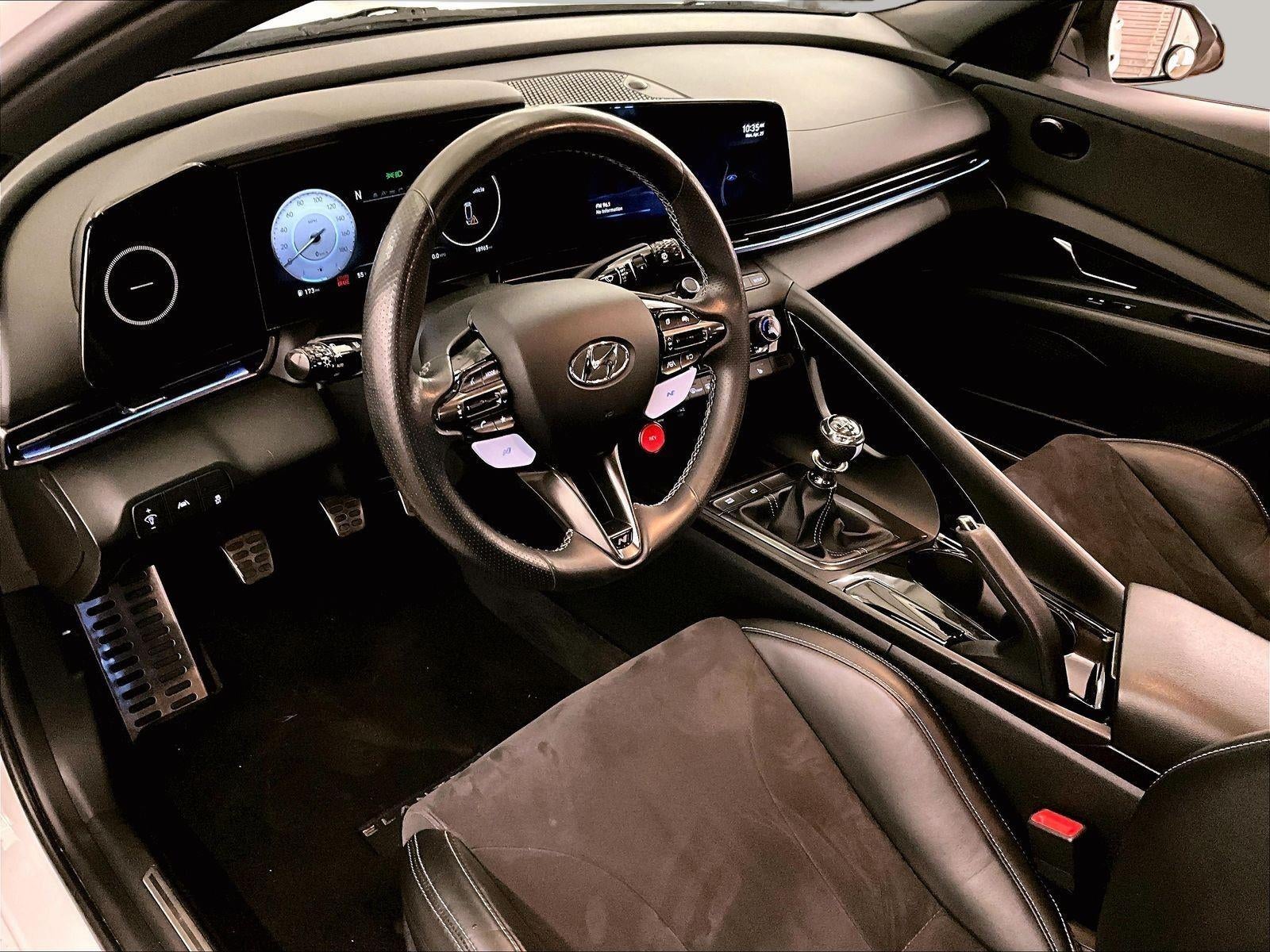 2022 Hyundai Elantra N Base