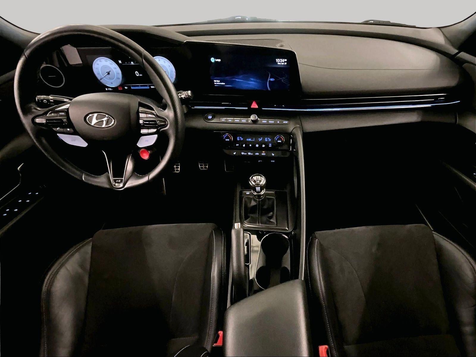 2022 Hyundai Elantra N Base