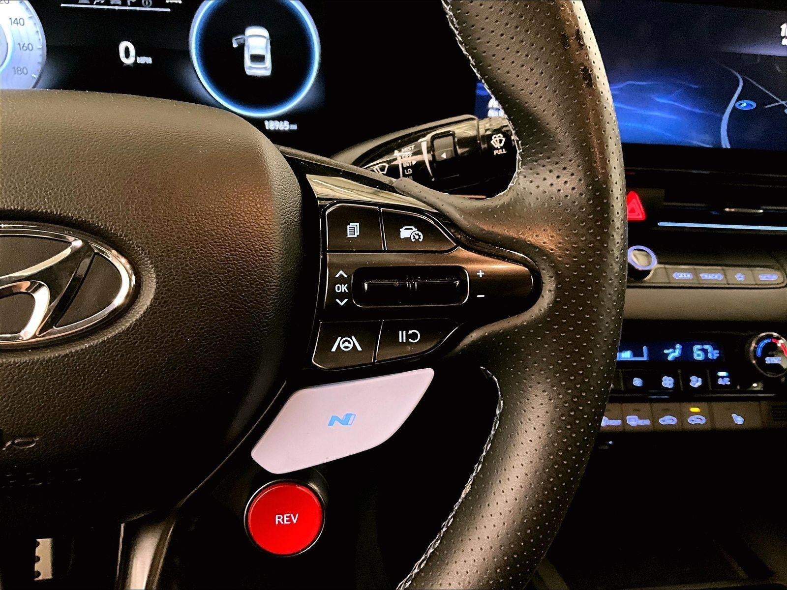 2022 Hyundai Elantra N Base