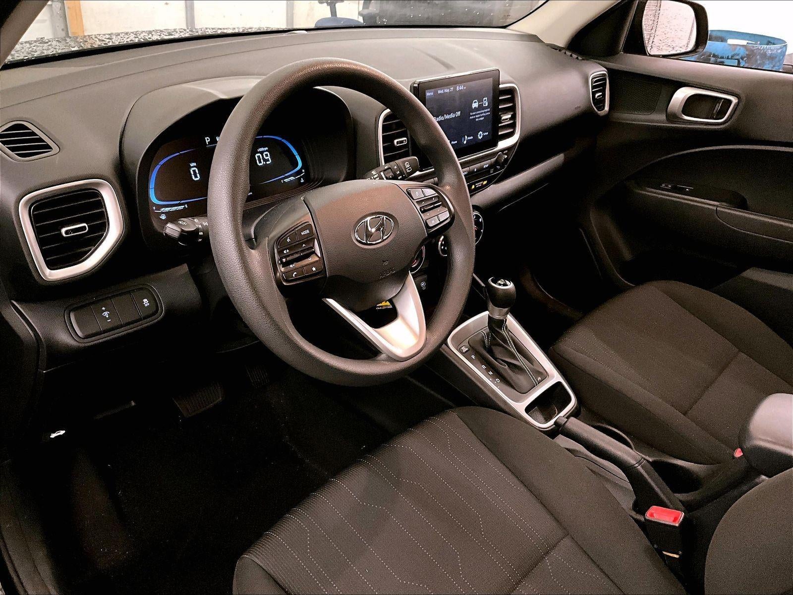 2023 Hyundai Venue SE